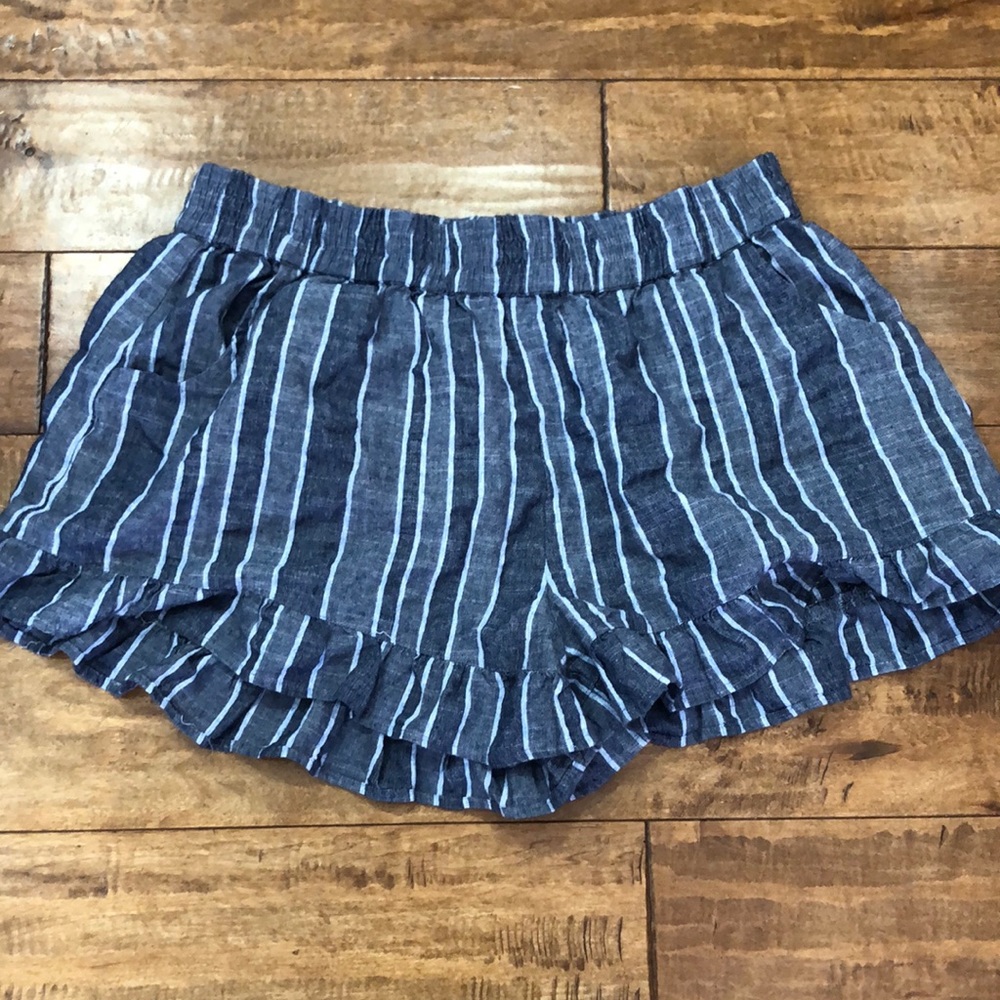 Umgee striped ruffled shorts XL